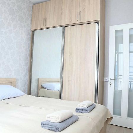 Apartment Black Sea 7 바투미 외부 사진